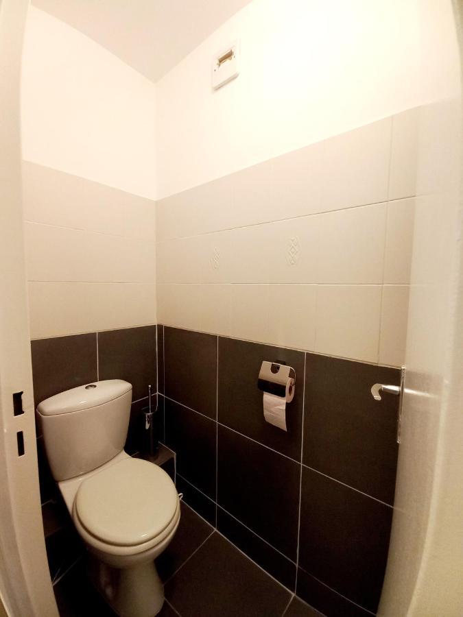 Cosy'N Paris - Parking Secure - Metro 14 - Wifi - Terrace - Premium Bedding Apartment Жантили Екстериор снимка